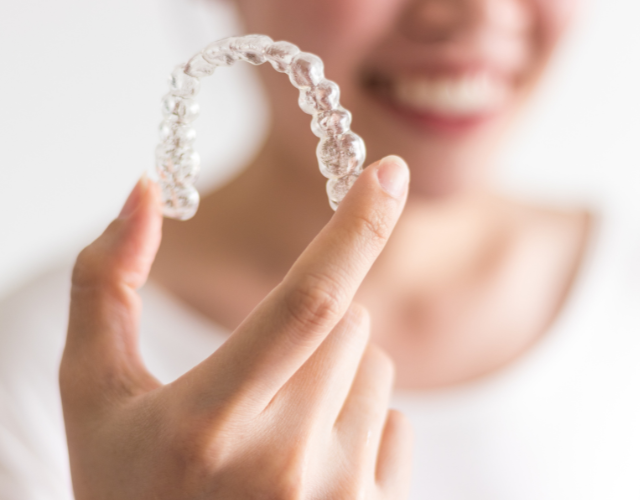 Clear aligner